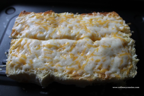 Honey Butter Cheesy Bread at www.culinarycousins.com